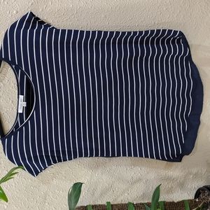 ☘️August Mist Sz Sm top☘️